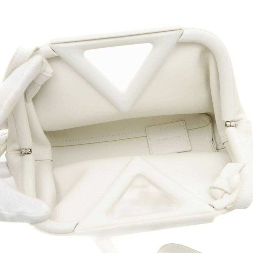 Bottega Veneta Point White Leather Shoulder Bag (Pre-Owned) - Picture 5 of 7